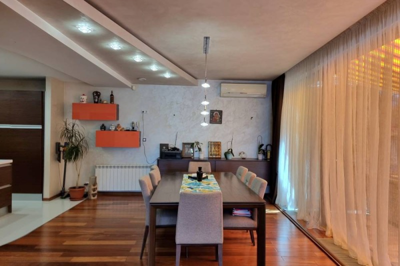 Eladó  Ház régió Pernik , Rudarci , 437 négyzetméter | 27406095 - kép [2]