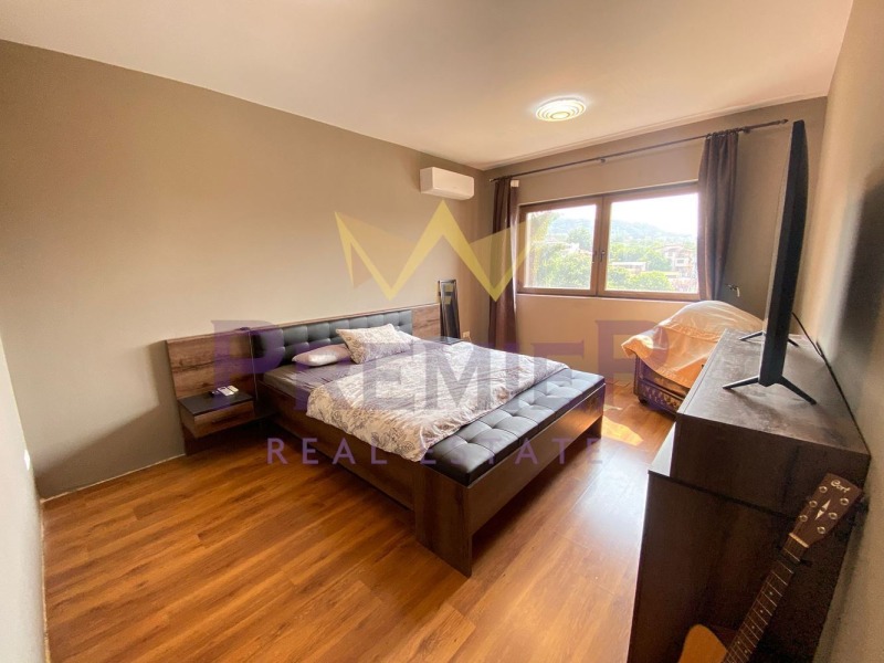 Till salu  Hus Varna , Izgrev , 200 kvm | 77866012 - bild [7]