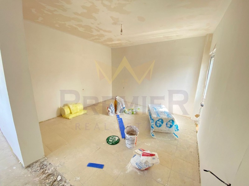 Till salu  Hus Varna , Izgrev , 200 kvm | 77866012 - bild [16]