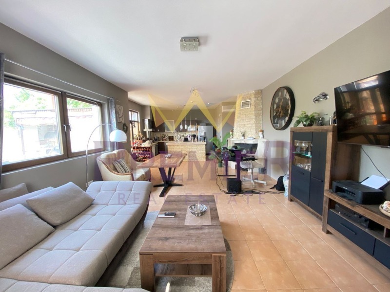 Till salu  Hus Varna , Izgrev , 200 kvm | 77866012 - bild [4]