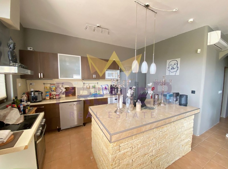 Till salu  Hus Varna , Izgrev , 200 kvm | 77866012 - bild [6]