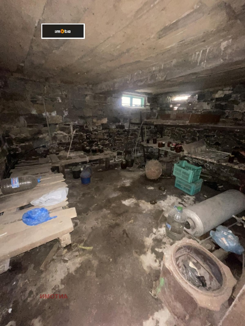 Продава КЪЩА, с. Добродан, област Ловеч, снимка 11 - Къщи - 53429630