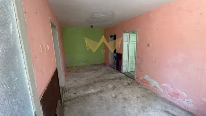 Продава КЪЩА, с. Царевци, област Варна, снимка 10 - Къщи - 53464318