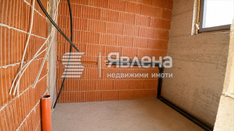 Продава КЪЩА, с. Боснек, област Перник, снимка 15 - Къщи - 55945862