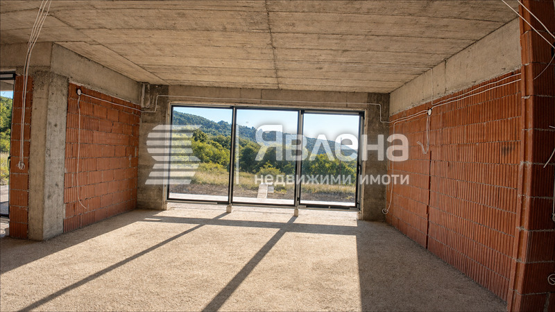 Продава КЪЩА, с. Боснек, област Перник, снимка 8 - Къщи - 55945862
