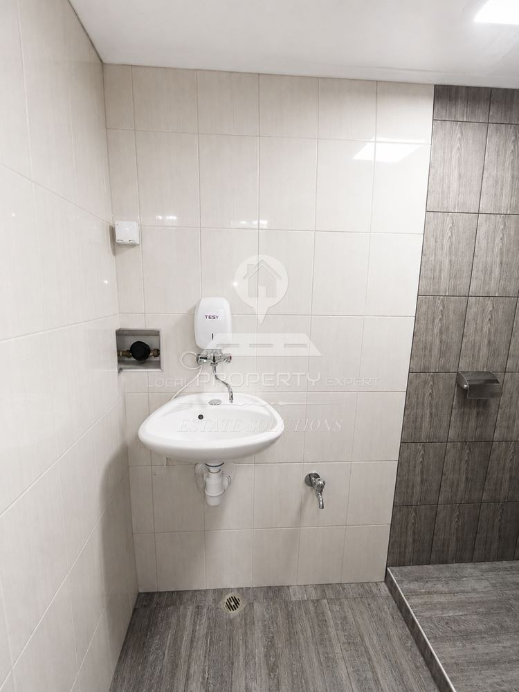 Продава МАГАЗИН, гр. Банско, област Благоевград, снимка 8 - Магазини - 56130041
