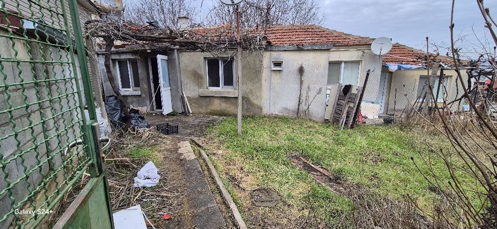 Продава КЪЩА, гр. Варна, Аспарухово