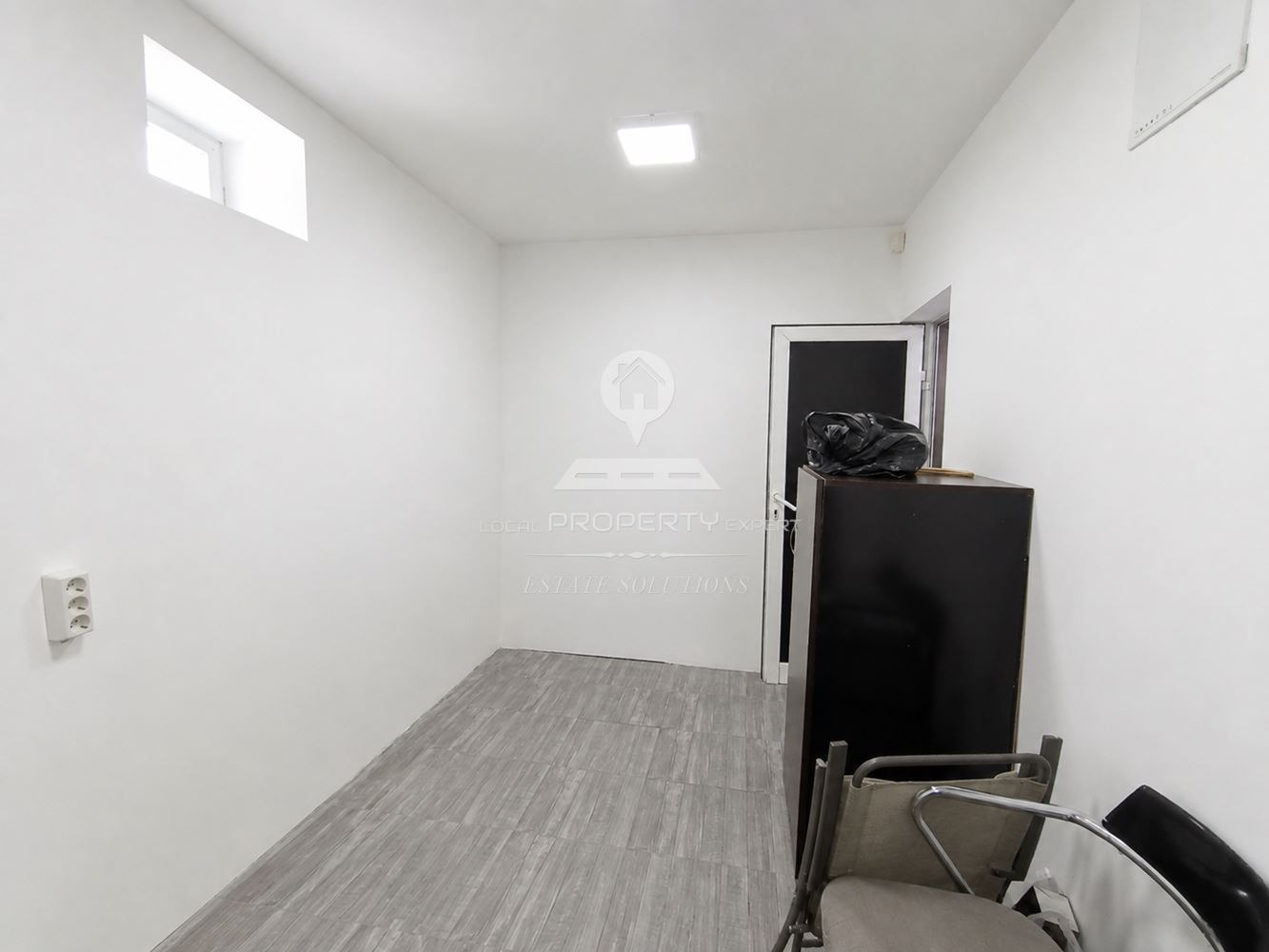 Продава МАГАЗИН, гр. Банско, област Благоевград, снимка 6 - Магазини - 56130041