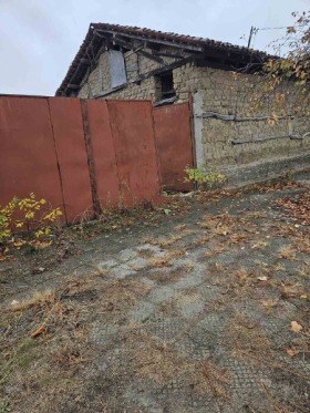 Casa Nov țentâr, Smolian 1