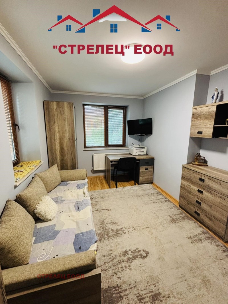 Продава  4-стаен град Добрич , Център , 130 кв.м | 34226787 - изображение [11]