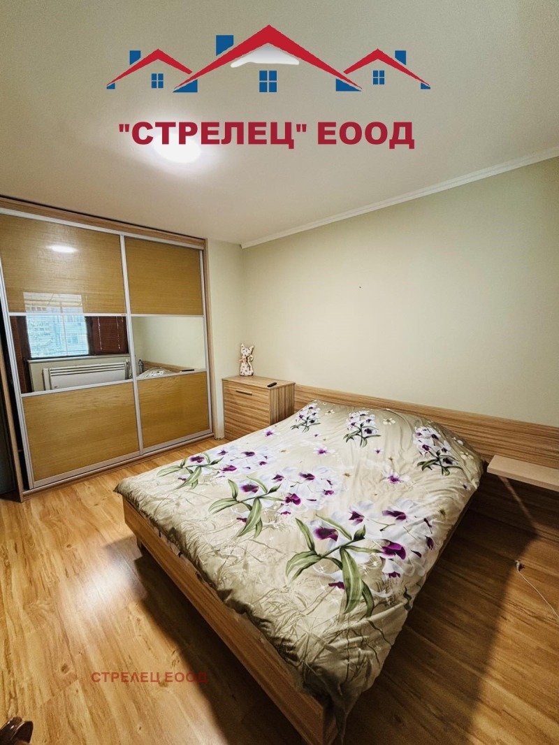 Продава  4-стаен град Добрич , Център , 130 кв.м | 34226787 - изображение [9]