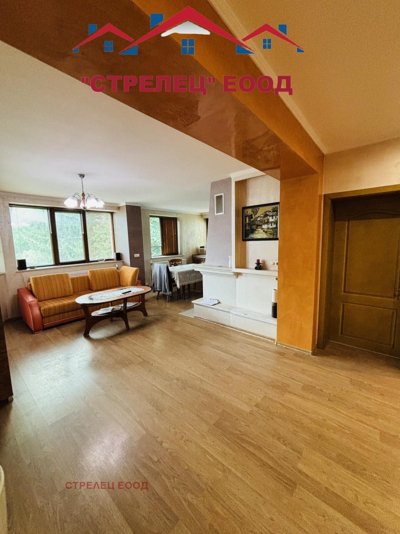 Продава  4-стаен град Добрич , Център , 130 кв.м | 34226787 - изображение [3]