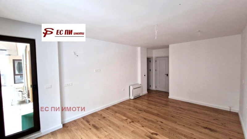 Продава МНОГОСТАЕН, гр. Русе, Център, снимка 4 - Апартаменти - 53382814