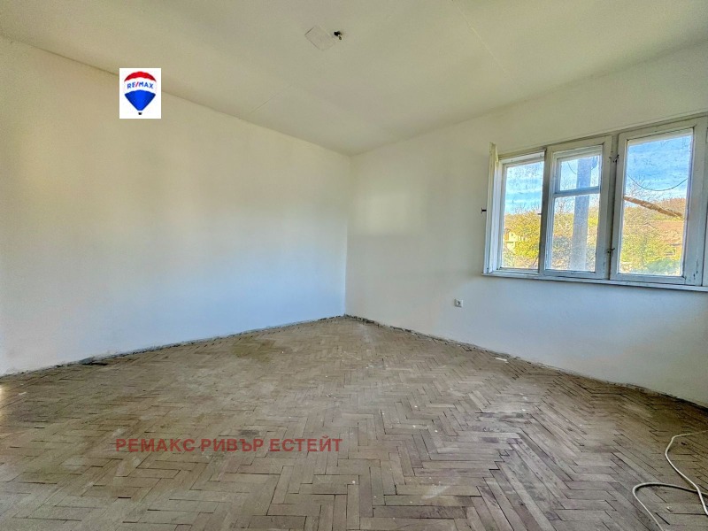 Продава КЪЩА, с. Пиргово, област Русе, снимка 10 - Къщи - 52246888