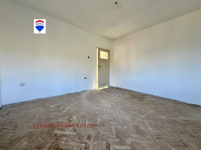 Продава КЪЩА, с. Пиргово, област Русе, снимка 11 - Къщи - 52246888