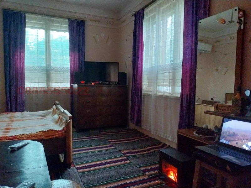 Продава КЪЩА, гр. Монтана, Кошарник, снимка 8 - Къщи - 53261317