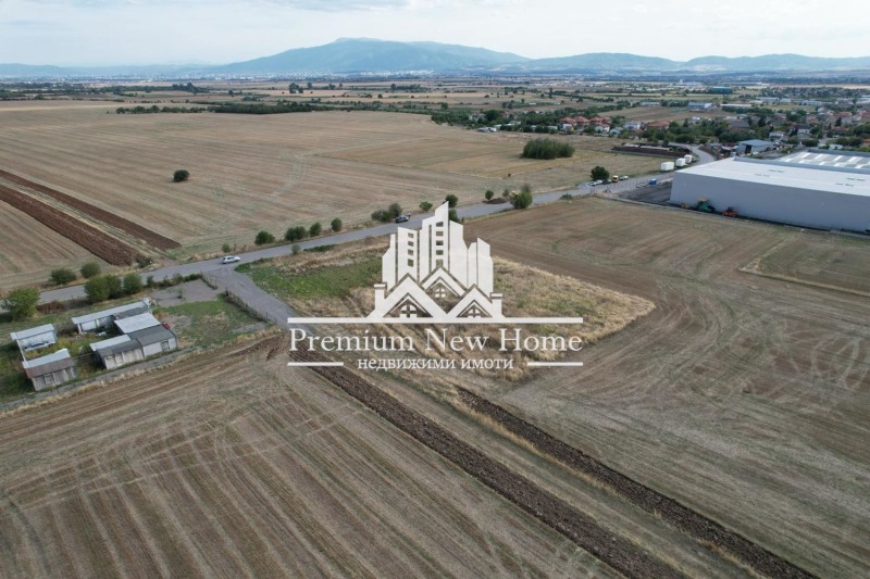 Продава ПАРЦЕЛ, област София, гр. Костинброд • 280000 € • 32982117 — Holmes.bg