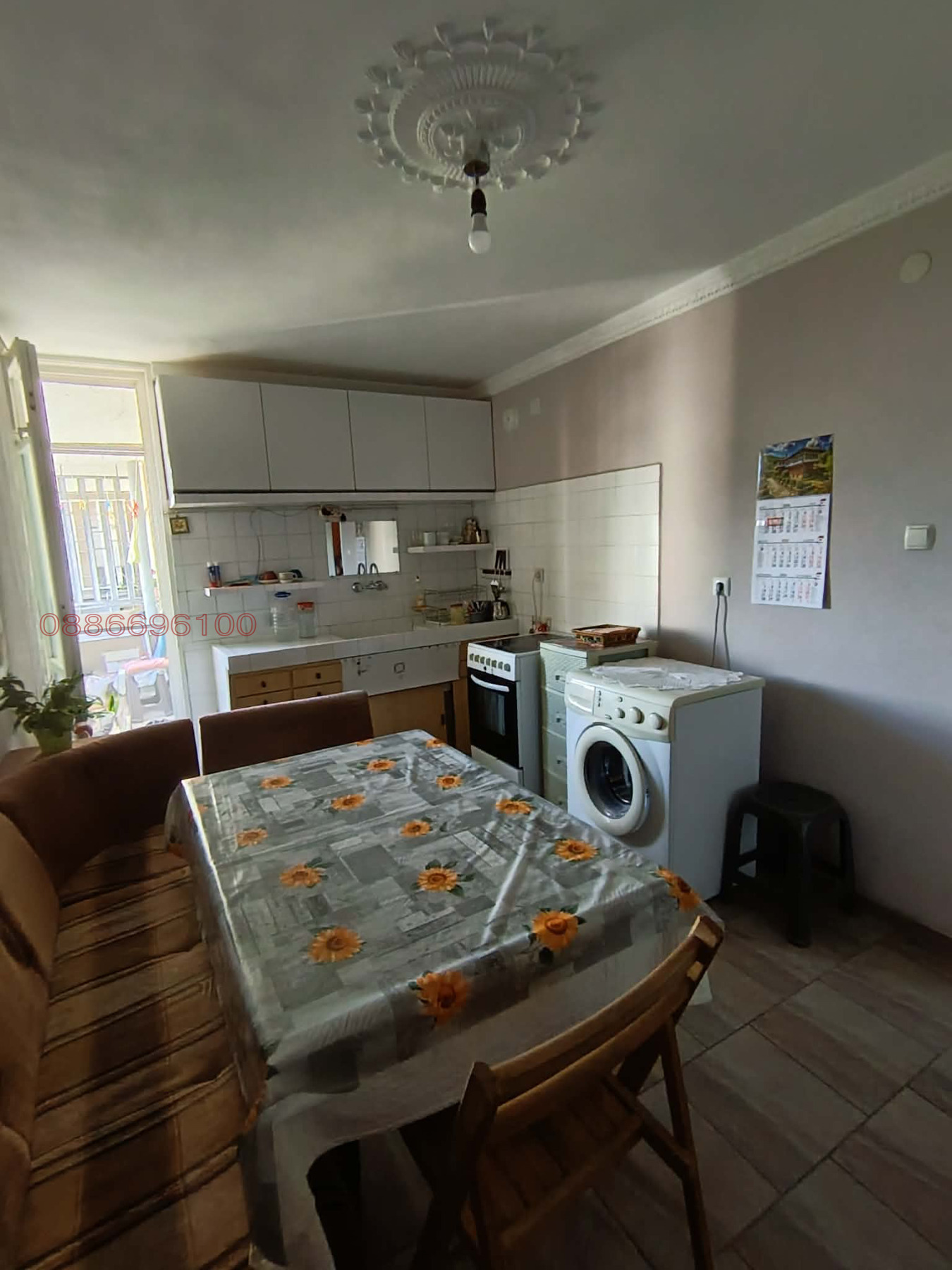 Продава 3-СТАЕН, гр. Казанлък, област Стара Загора, снимка 5 - Апартаменти - 55168389