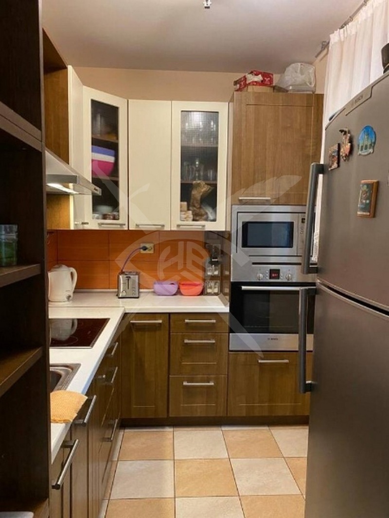 Продава 3-СТАЕН в град Варна, м-т Горна Трака - 121 кв.м / 240 000 € » 469 399.20 лв., ЕКС НВД ООД