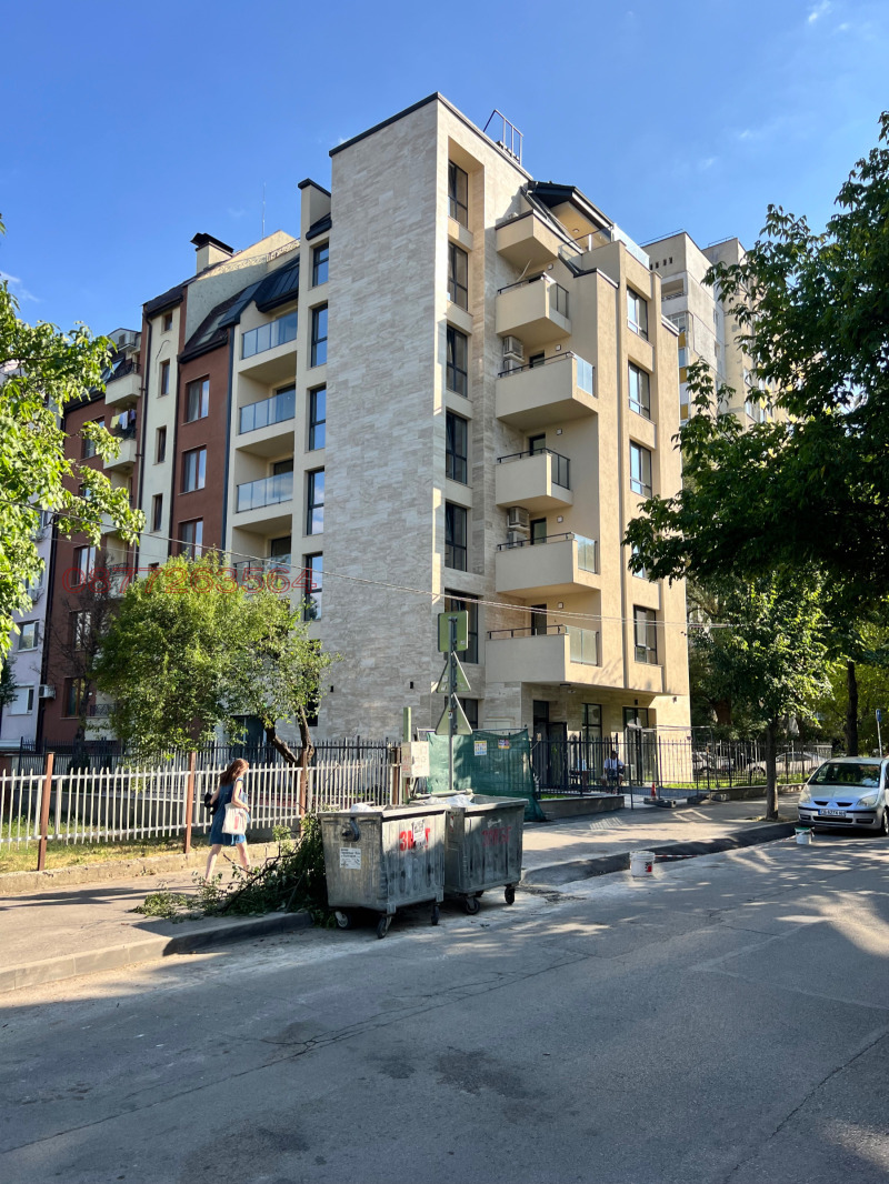 Продава  4-стаен град София , Стрелбище , 169 кв.м | 34011561
