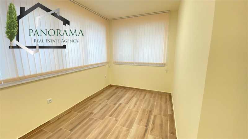 Продава  Офис град Шумен , Център , 53 кв.м | 62266953 - изображение [2]