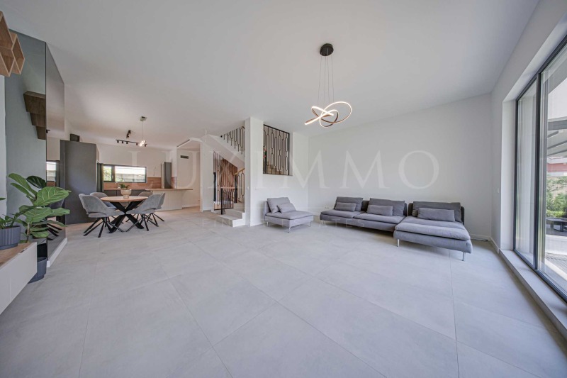 Zu verkaufen  Haus Sofia , Bojana , 401 qm | 97635630 - Bild [6]
