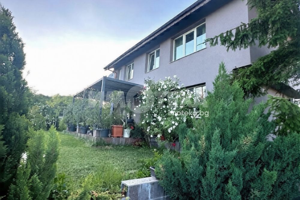 Продава КЪЩА, с. Климентово, област Варна, снимка 2 - Къщи - 53227268