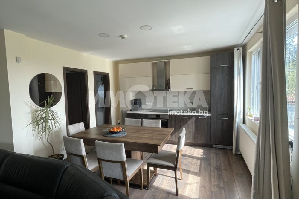 Продава КЪЩА, с. Климентово, област Варна, снимка 5 - Къщи - 53227268