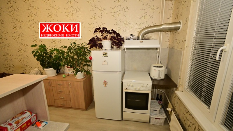 Продава  1-стаен град Перник , Тева , 45 кв.м | 99579664 - изображение [6]