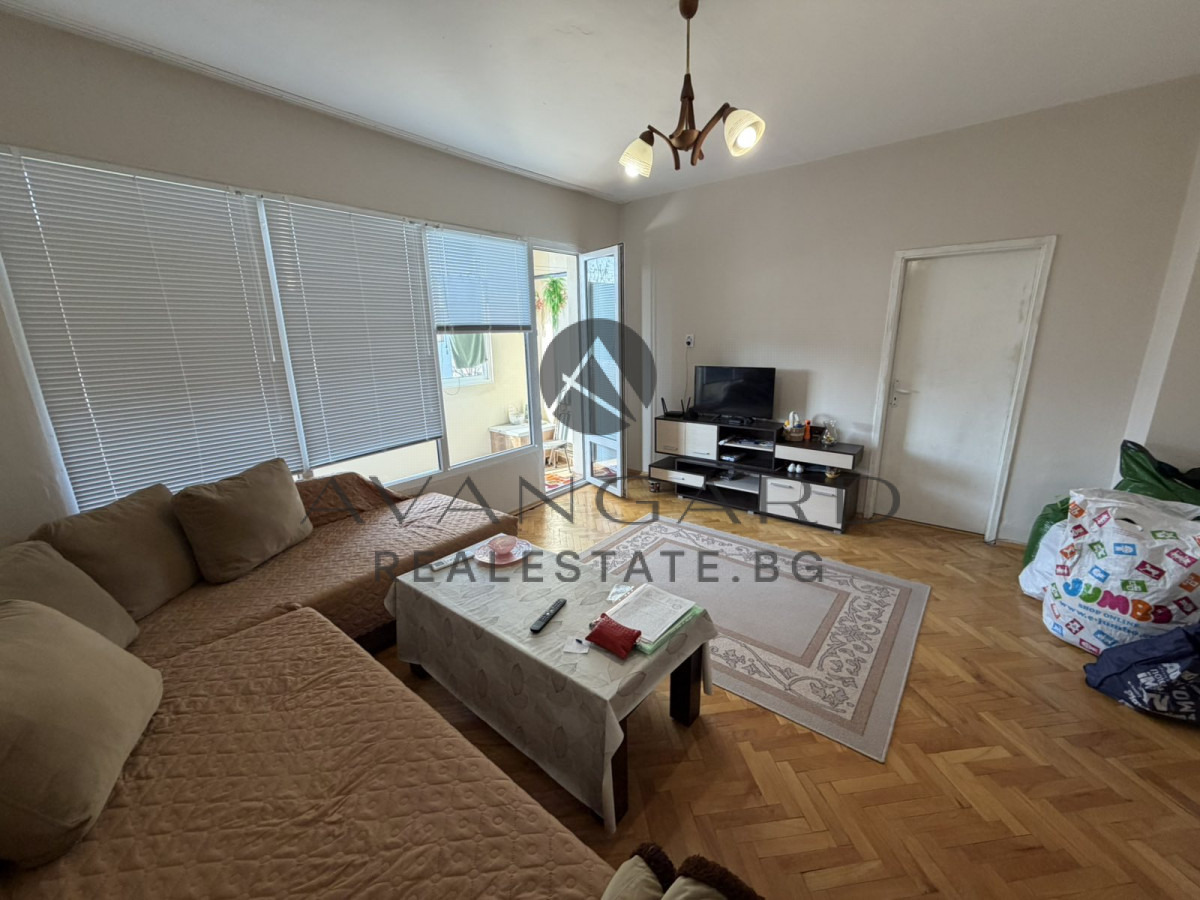 Продава 2-СТАЕН, гр. Пловдив, Кючук Париж, снимка 2 - Апартаменти - 53765241