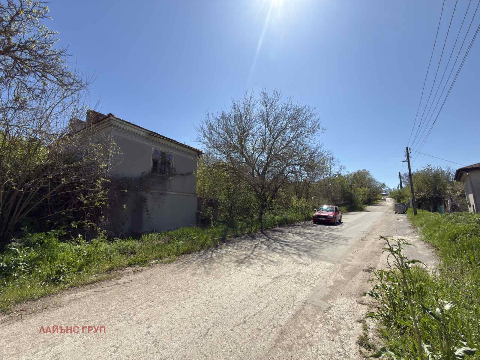 Продава КЪЩА, с. Просечен, област Варна