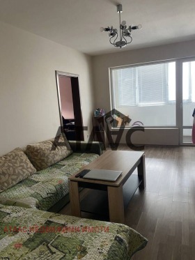 2 quartos Kiutchuk Parij, Plovdiv
