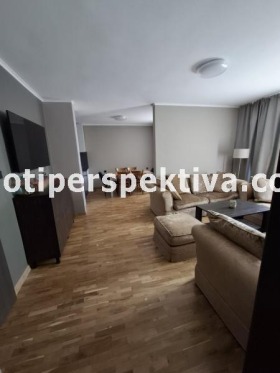 Mais de 3 quartos Centar, Plovdiv