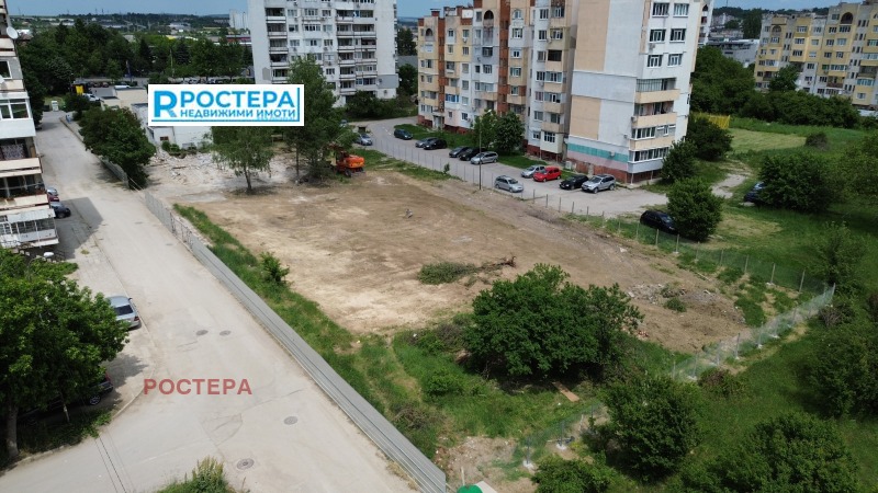 Na prodej  1 ložnice Targovište , Zapad 3 , 64 m2 | 57467301 - obraz [12]