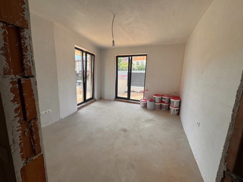 Продава  2-стаен град София , Горна баня , 113 кв.м | 52759117 - изображение [2]