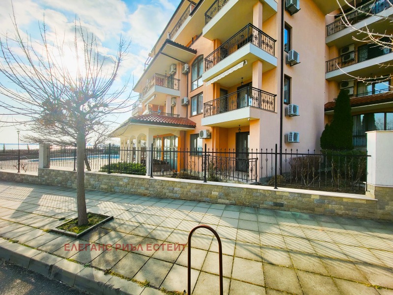 Продава  3-стаен област Бургас , гр. Свети Влас , 112 кв.м | 84379051