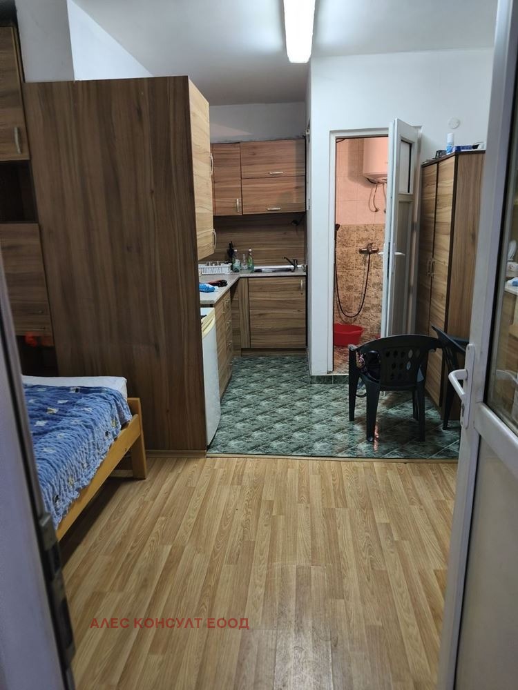 Продава ГАРАЖ, ПАРКОМЯСТО, гр. София, Люлин 9
