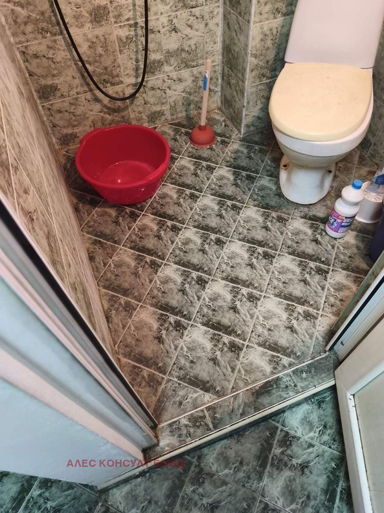 Продава ГАРАЖ, ПАРКОМЯСТО, гр. София, Люлин 9, снимка 6 - Гаражи и паркоместа - 55098959