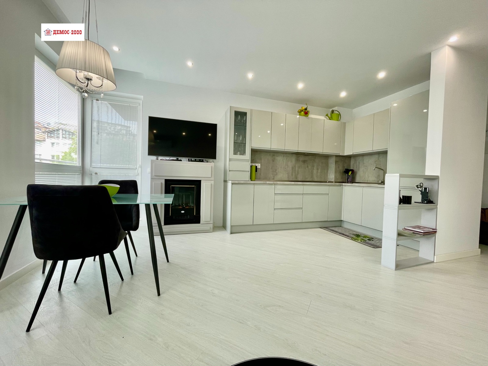 Продава 3-СТАЕН, гр. Варна, Бриз, снимка 4 - Апартаменти - 54368041