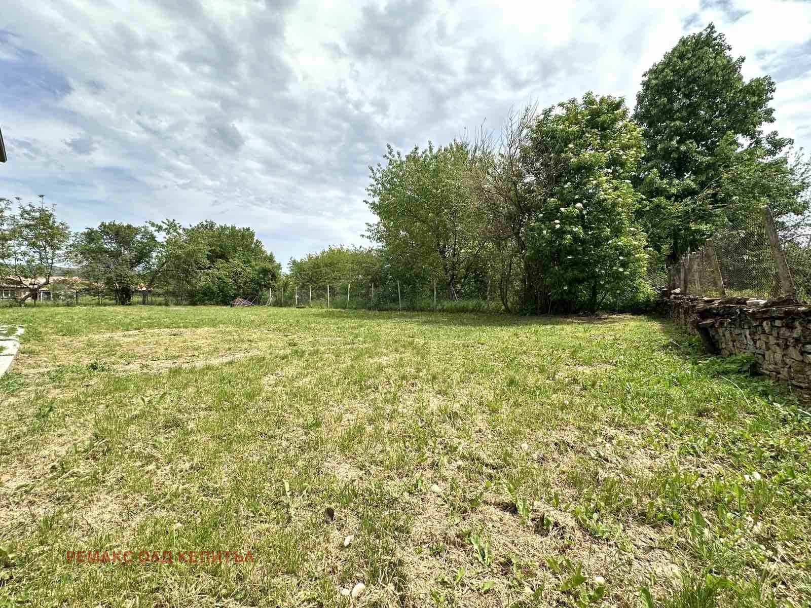 Продава КЪЩА, с. Ново село, област Велико Търново, снимка 6 - Къщи - 55301549
