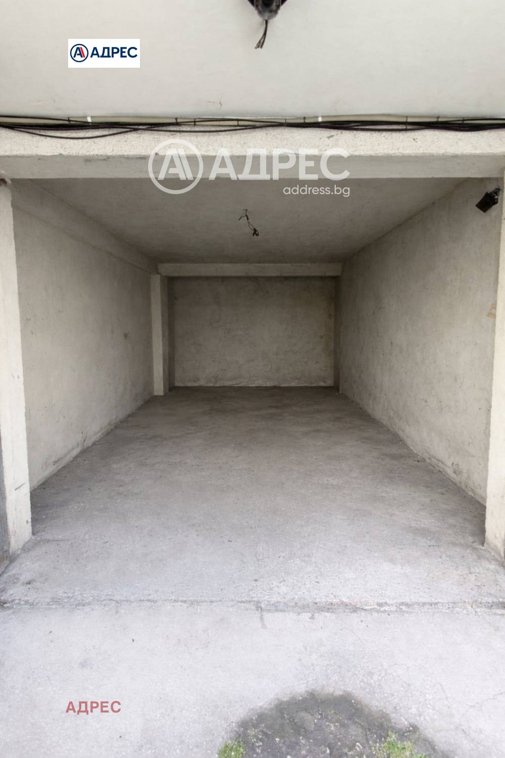 Продава ГАРАЖ, ПАРКОМЯСТО, гр. Варна, Трошево, снимка 2 - Гаражи и паркоместа - 54921811