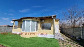 Продажба на имоти в с. Тръстиково, област Бургас - изображение 10 