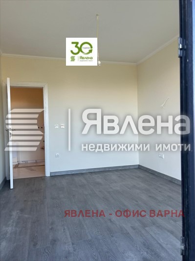 Продава 3-СТАЕН, гр. Варна, Изгрев, снимка 8 - Aпартаменти - 49565362