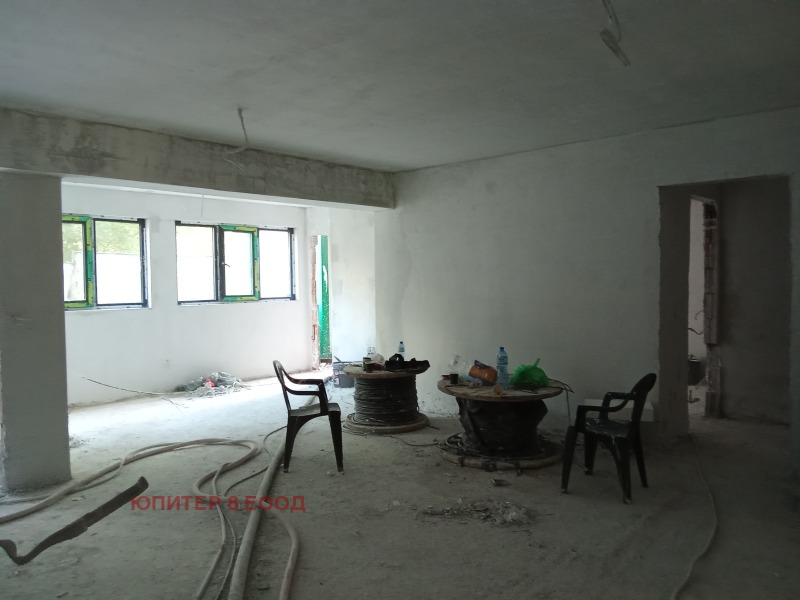 De vânzare  2 dormitoare Sofia , Oboriște , 129 mp | 77444860