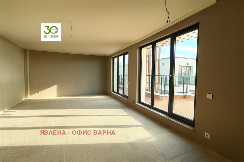 Продава 3-СТАЕН, гр. Варна, Свети Никола, снимка 2 - Апартаменти - 53151200