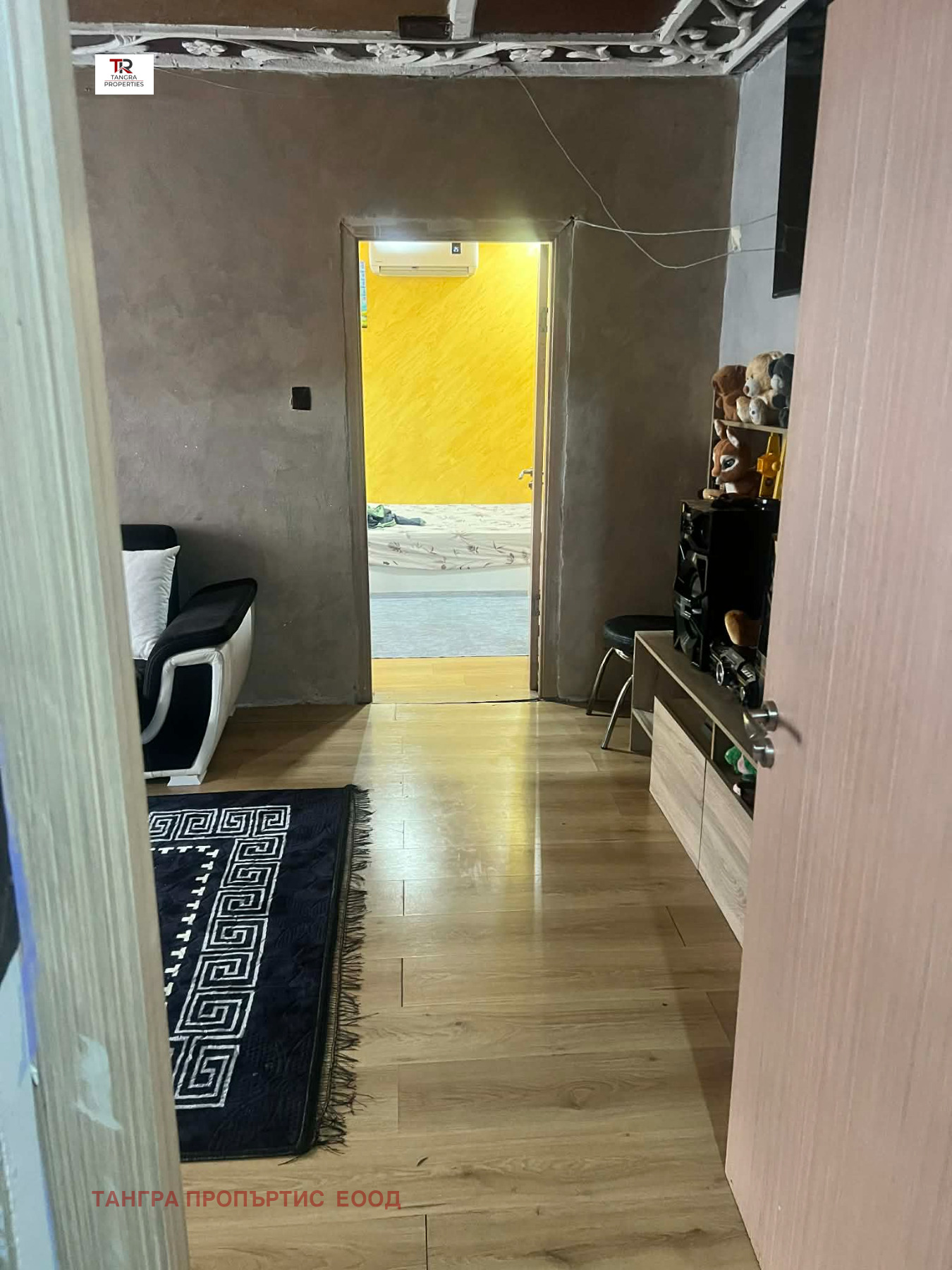 Продава 2-СТАЕН, гр. Радомир, област Перник, снимка 3 - Апартаменти - 54314473
