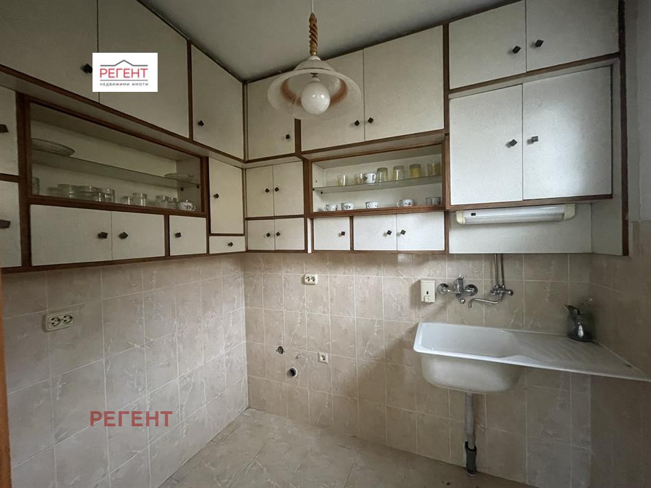 Продава 3-СТАЕН, гр. Габрово, Младост, снимка 2 - Апартаменти - 52390571