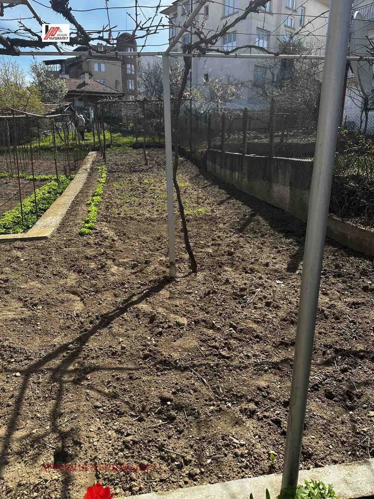 Продава КЪЩА, гр. Кърджали, Веселчане