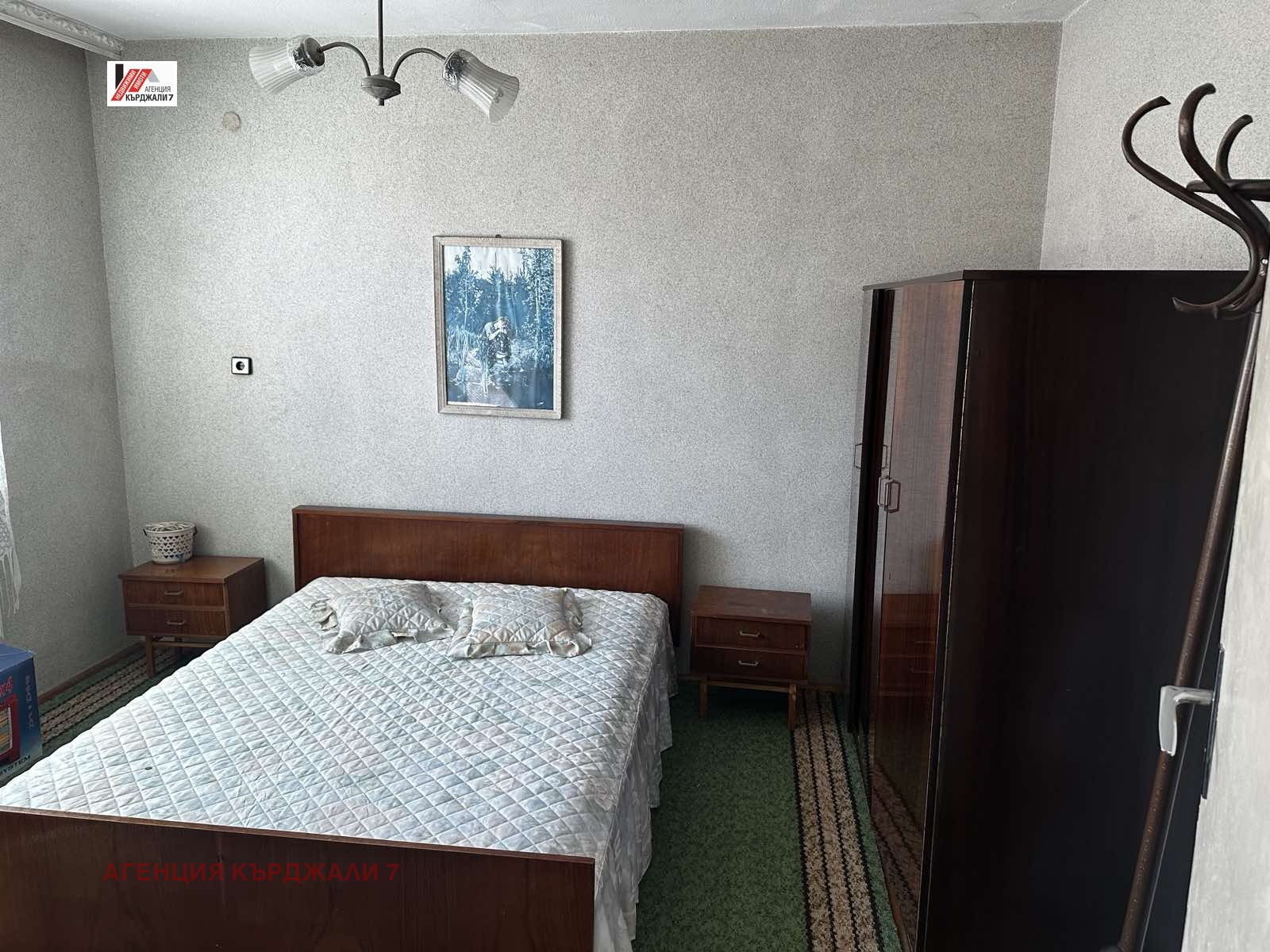Продава КЪЩА, гр. Кърджали, Веселчане, снимка 7 - Къщи - 54591762