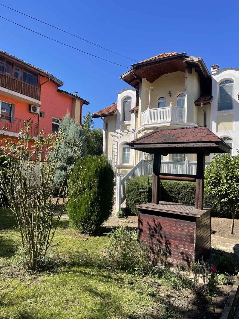 Продава КЪЩА в град Бургас, Ветрен - 338 кв.м / 490 000 € » 958 356.70 лв., ПРАЙМ РИЪЛ ЕСТЕЙТС ЕООД